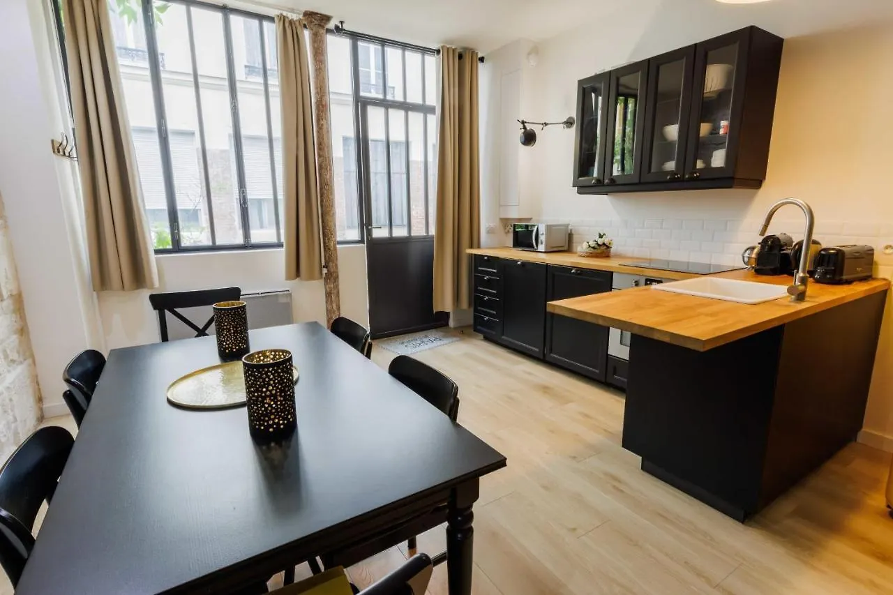 Residence Near Republique 파리 아파트